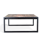 Table basse en bois recyclé et fer forgé