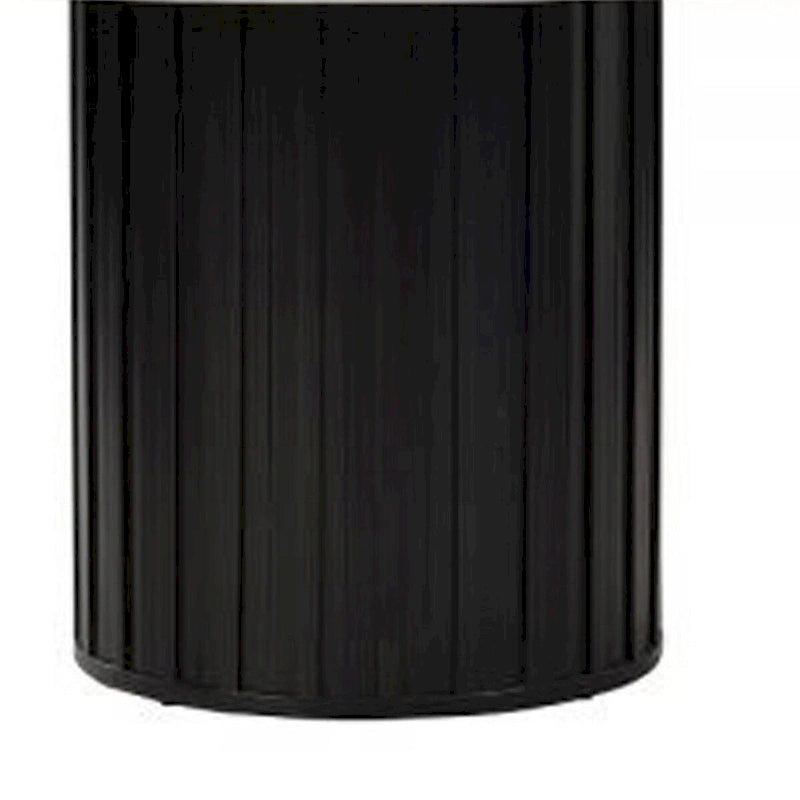 Table à manger ronde de 54 pouces avec plateau aspect marbre et pied central noir